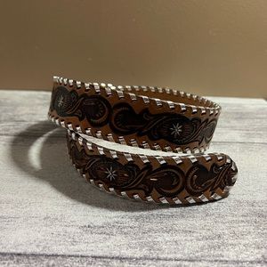 Kenny Rogers Men’s Hand Laced Hand Painted Leather Belt  32 (No Belt Buckle )